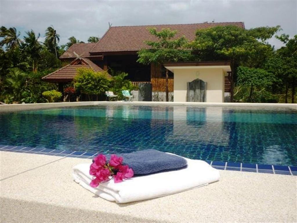 Euro Lanta White Rock Resort Ko Lanta Zewnętrze zdjęcie