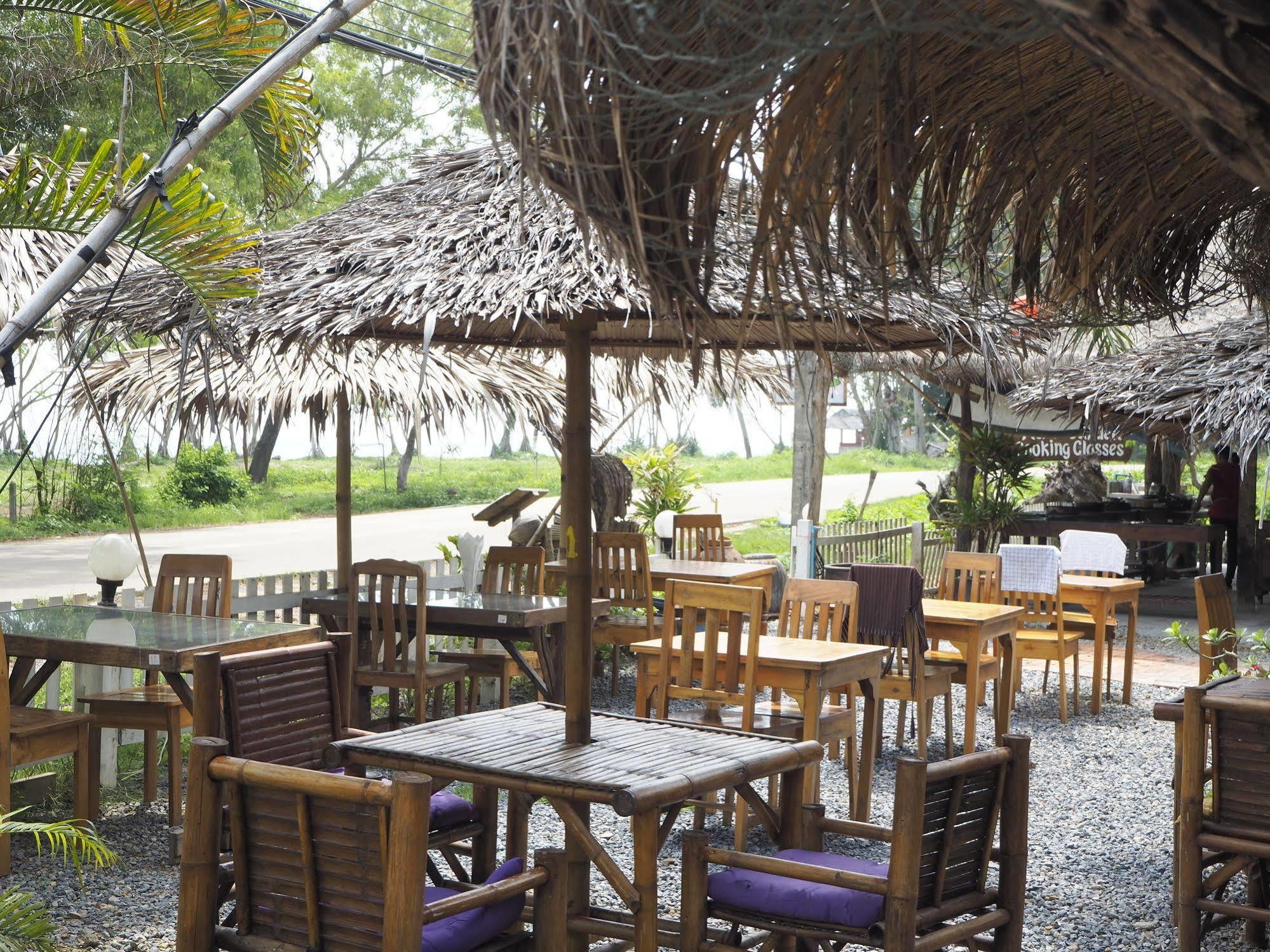 Euro Lanta White Rock Resort Ko Lanta Zewnętrze zdjęcie