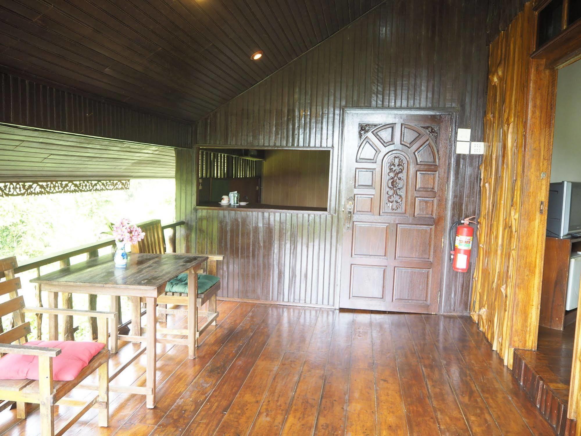 Euro Lanta White Rock Resort Ko Lanta Zewnętrze zdjęcie